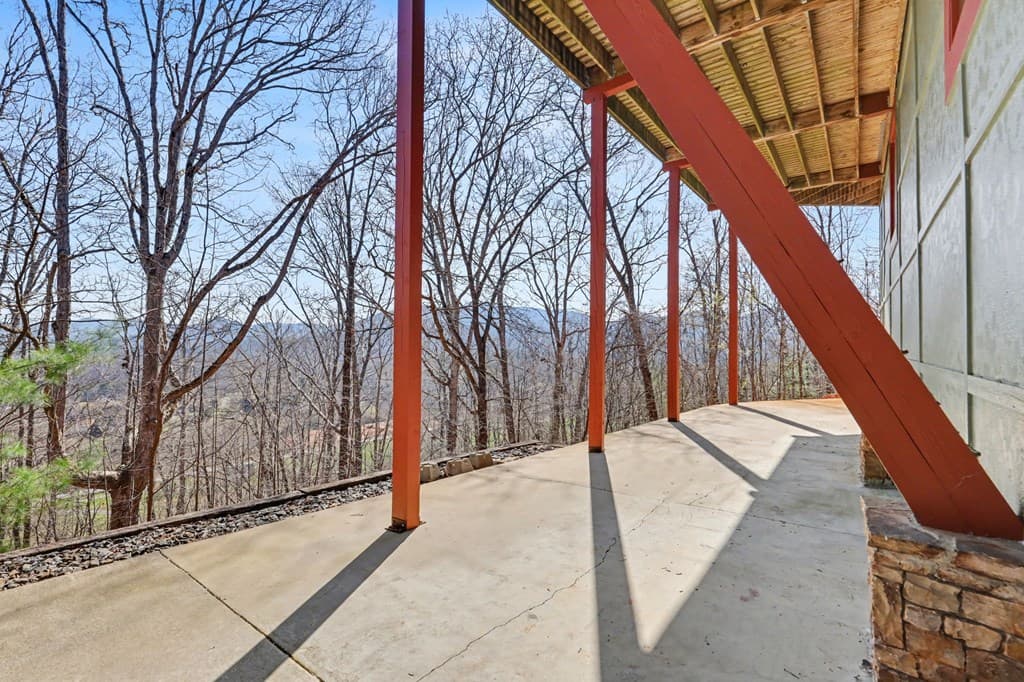 1613 Clark Drive, Hiawassee GA 30546 - Photo