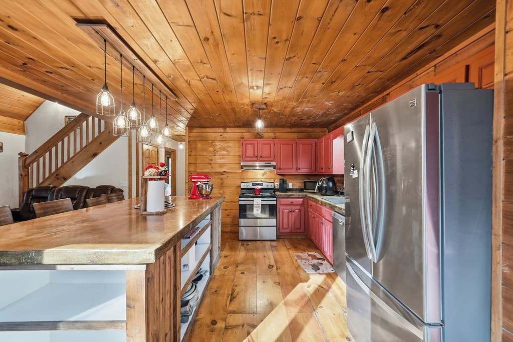 19 Blackberry Falls Lane, Ellijay GA 30536 - Photo