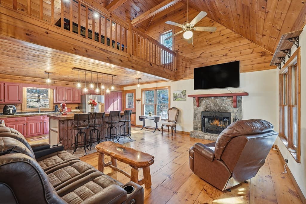 19 Blackberry Falls Lane, Ellijay GA 30536 - Photo