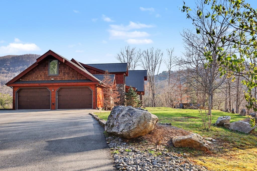 4760 Anderson Road, Hiawassee GA 30546 - Photo