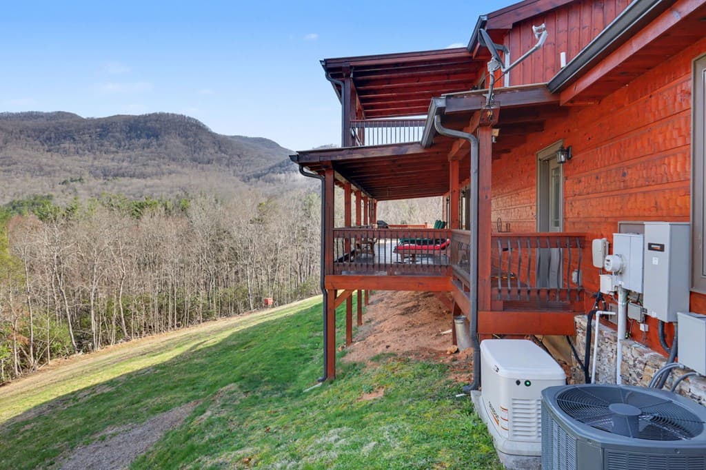 4760 Anderson Road, Hiawassee GA 30546 - Photo