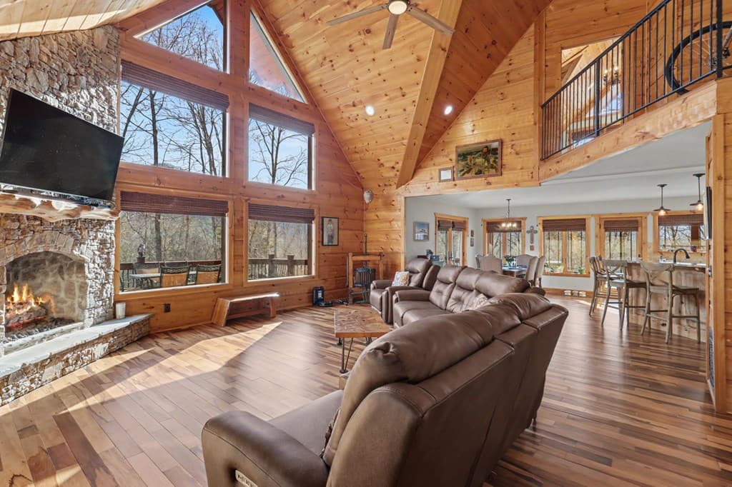 4760 Anderson Road, Hiawassee GA 30546 - Photo