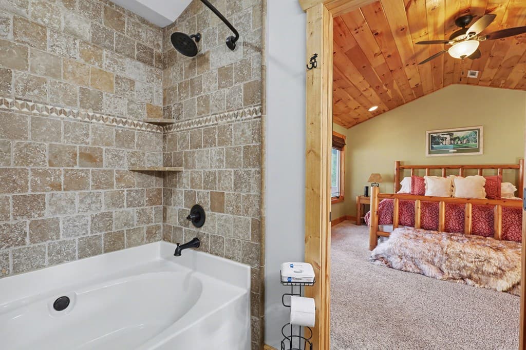 4760 Anderson Road, Hiawassee GA 30546 - Photo