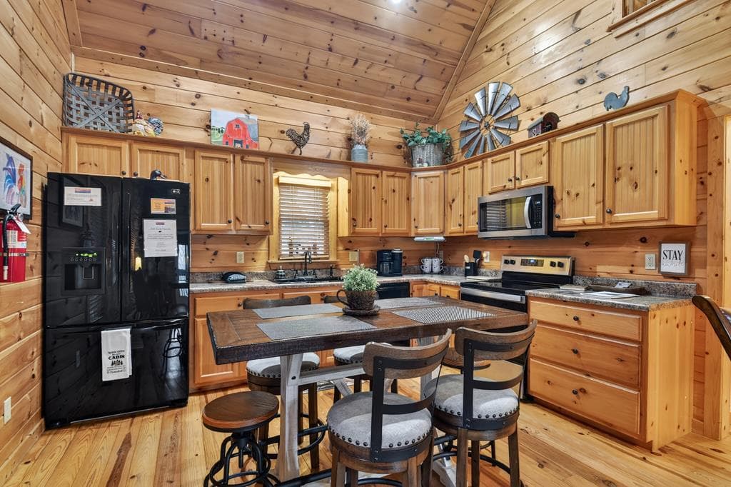 764 Ducktown Lane, Ellijay GA 30540 - Photo