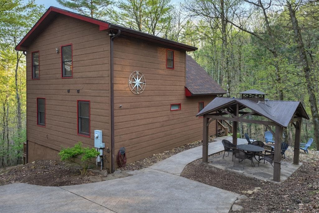 764 Ducktown Lane, Ellijay GA 30540 - Photo