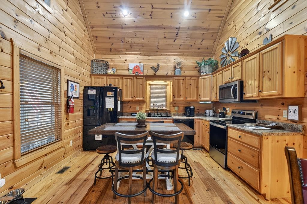 764 Ducktown Lane, Ellijay GA 30540 - Photo