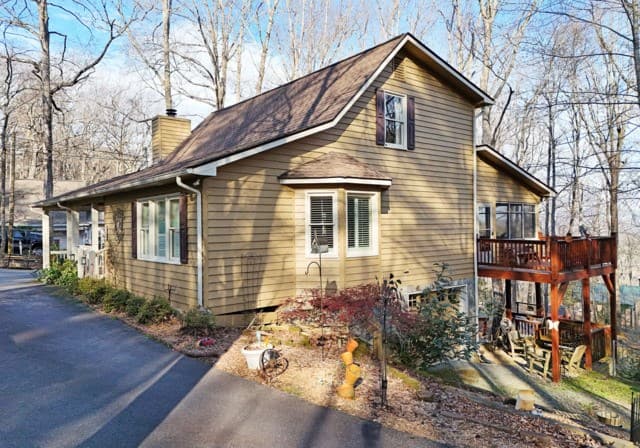 705 Laurel Ridge Drive, Ellijay GA 30536 - Photo