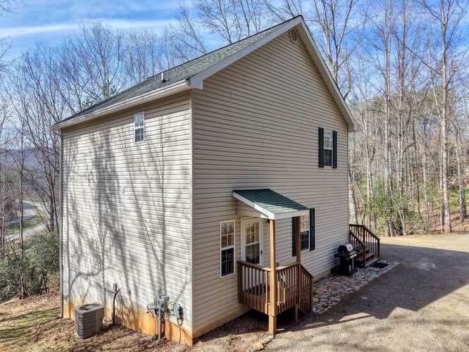 12192 W Us Hwy 64, Murphy NC 28906 - Photo