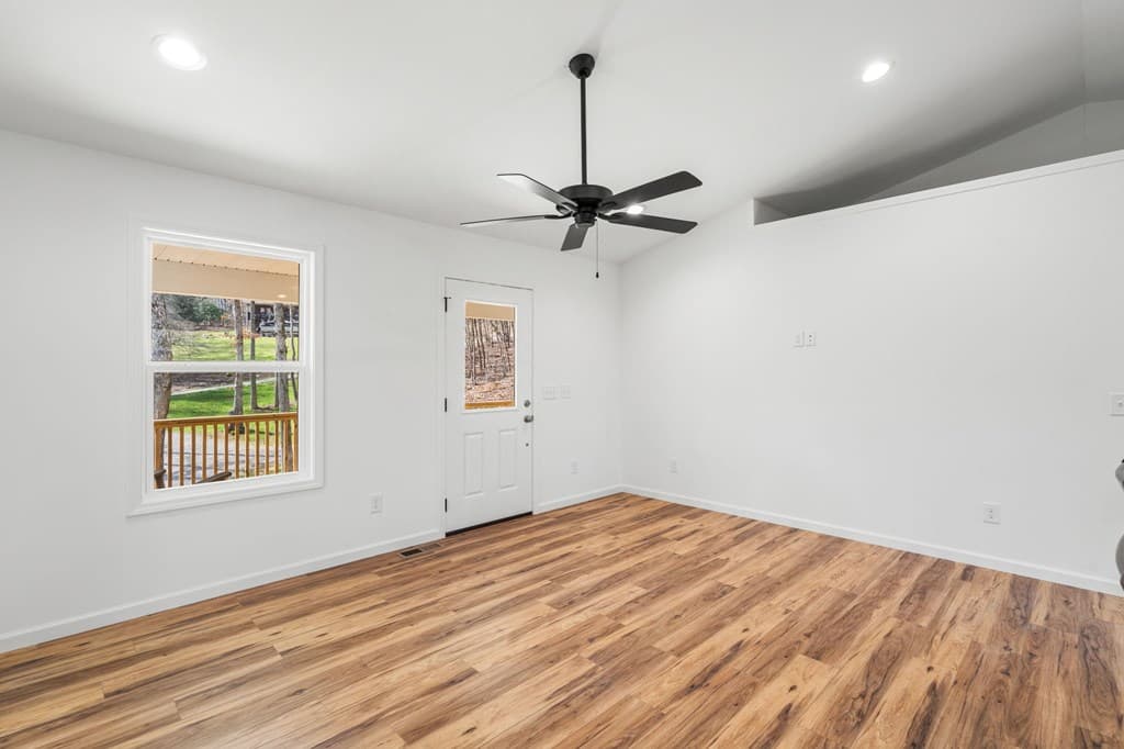 2086 Woodlake Lane, Young Harris GA 30582 - Photo