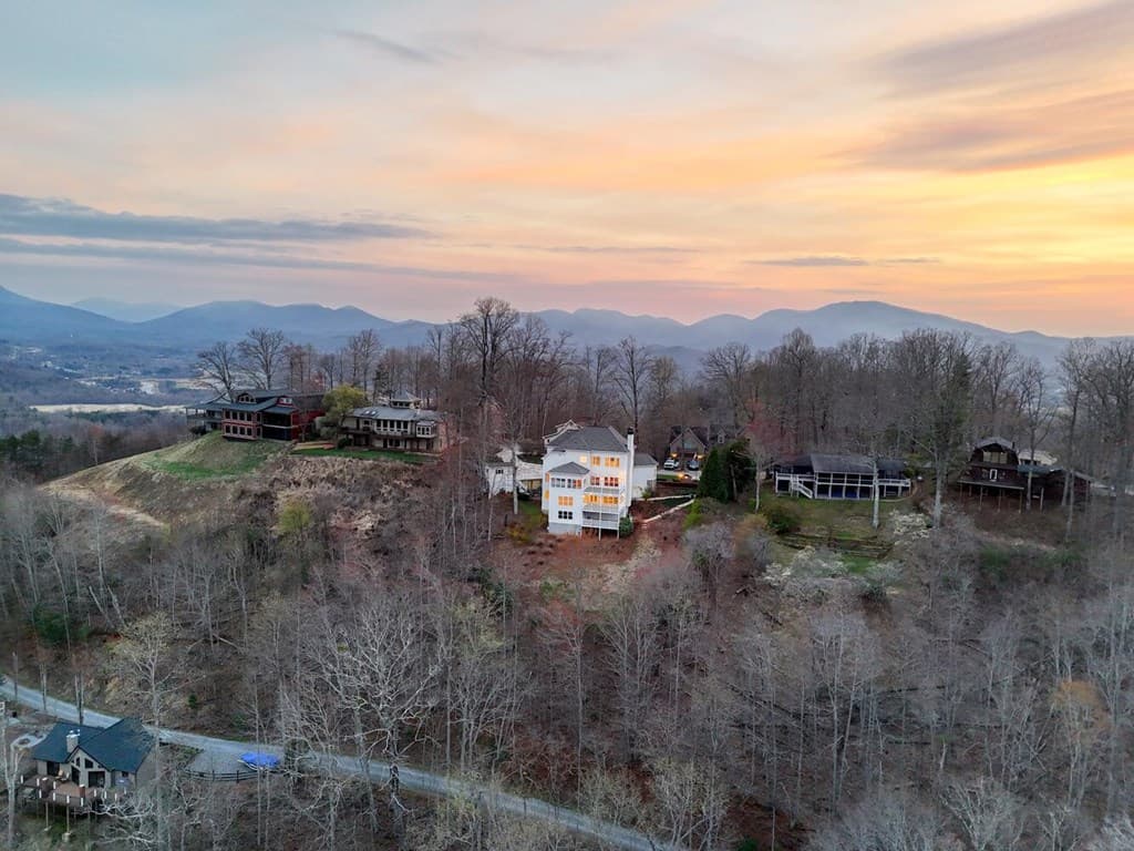 1436 Harris Ridge Drive, Young Harris GA 30582 - Photo
