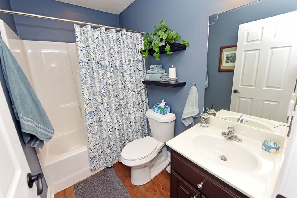 135 W Longview Drive, Blairsville GA 30512 - Photo