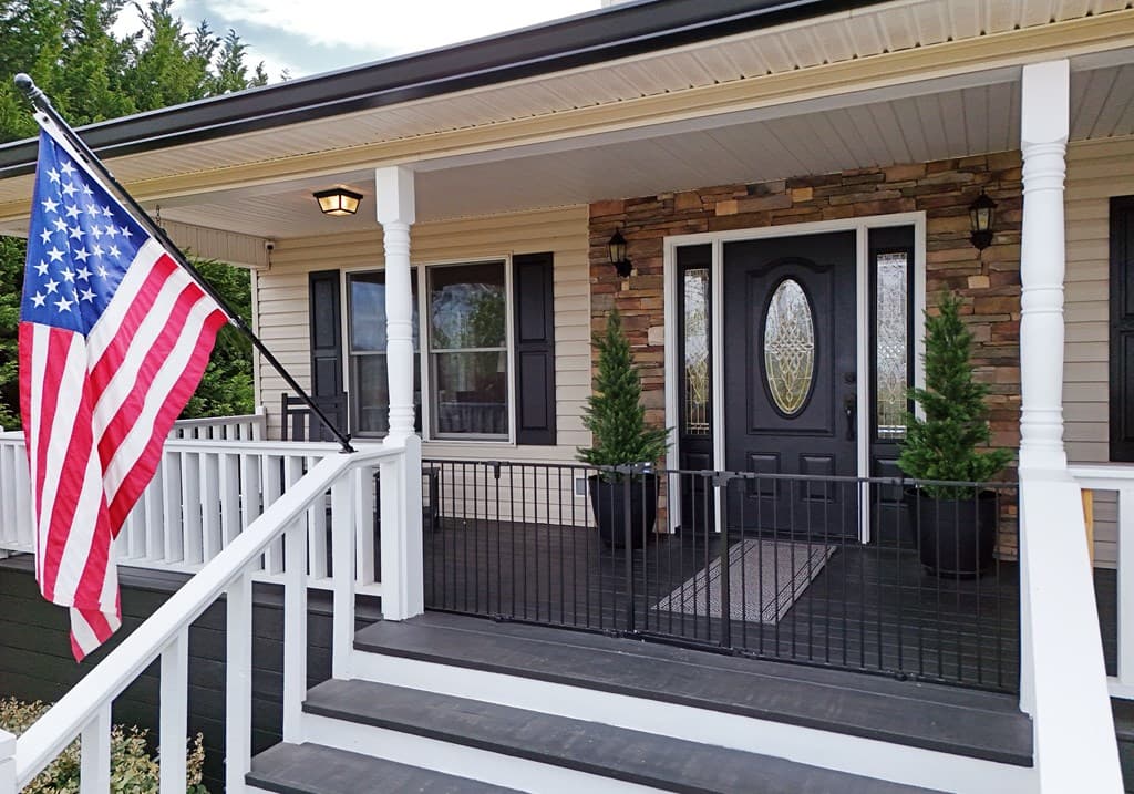 135 W Longview Drive, Blairsville GA 30512 - Photo