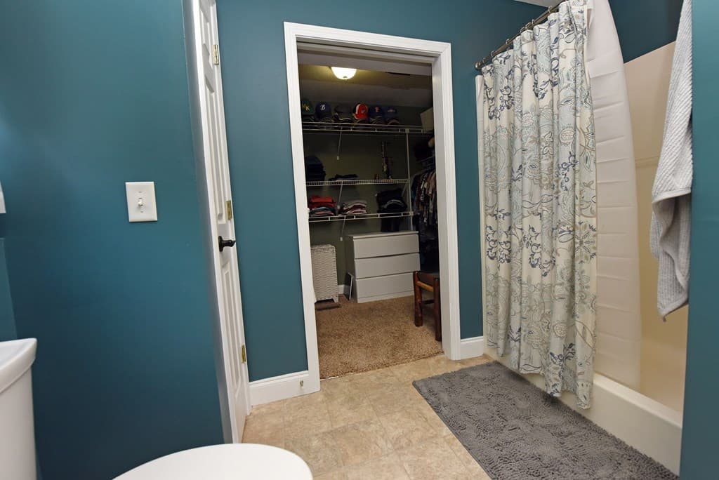 135 W Longview Drive, Blairsville GA 30512 - Photo