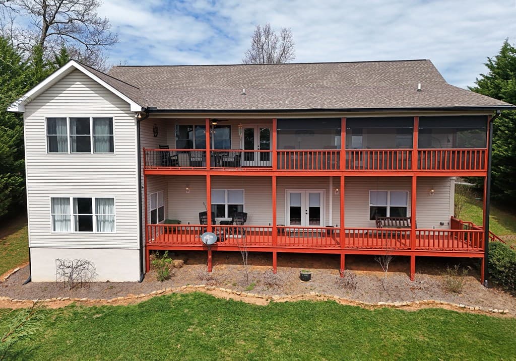 135 W Longview Drive, Blairsville GA 30512 - Photo