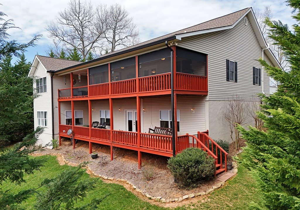 135 W Longview Drive, Blairsville GA 30512 - Photo