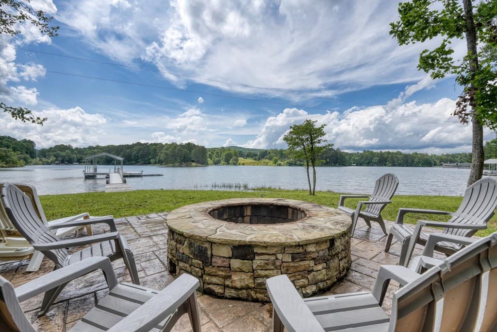 583 Fleenor Road, Blairsville GA 30512 - Photo
