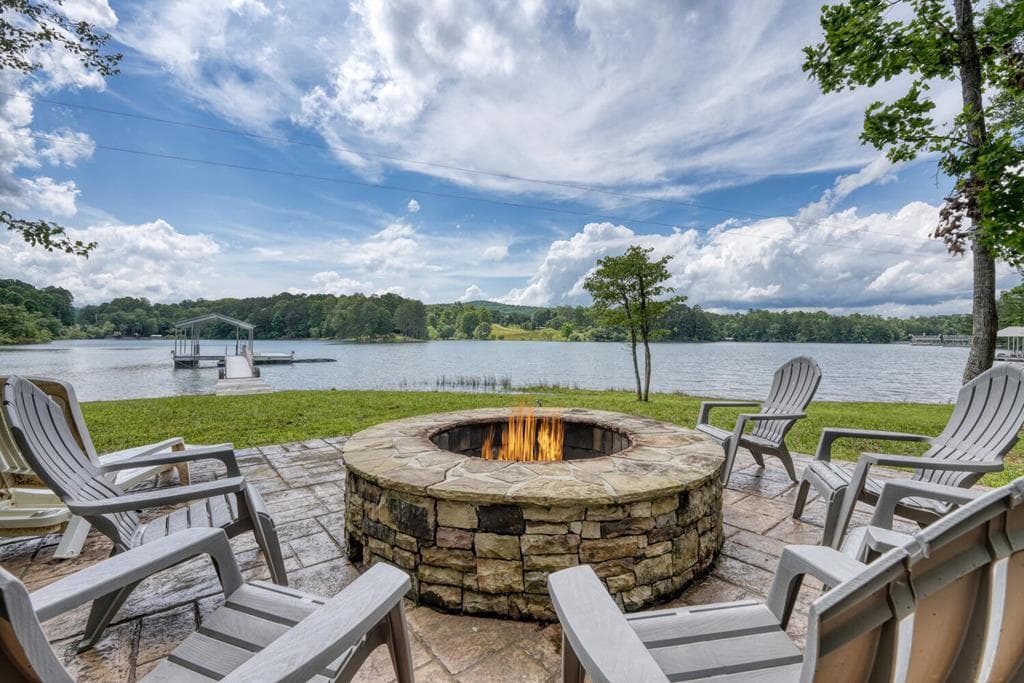 583 Fleenor Road, Blairsville GA 30512 - Photo