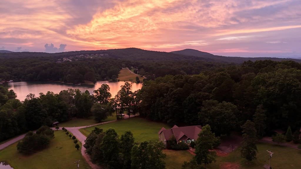 583 Fleenor Road, Blairsville GA 30512 - Photo