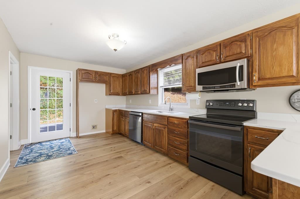 3015 Bear Lane, Hiawassee GA 30546 - Photo