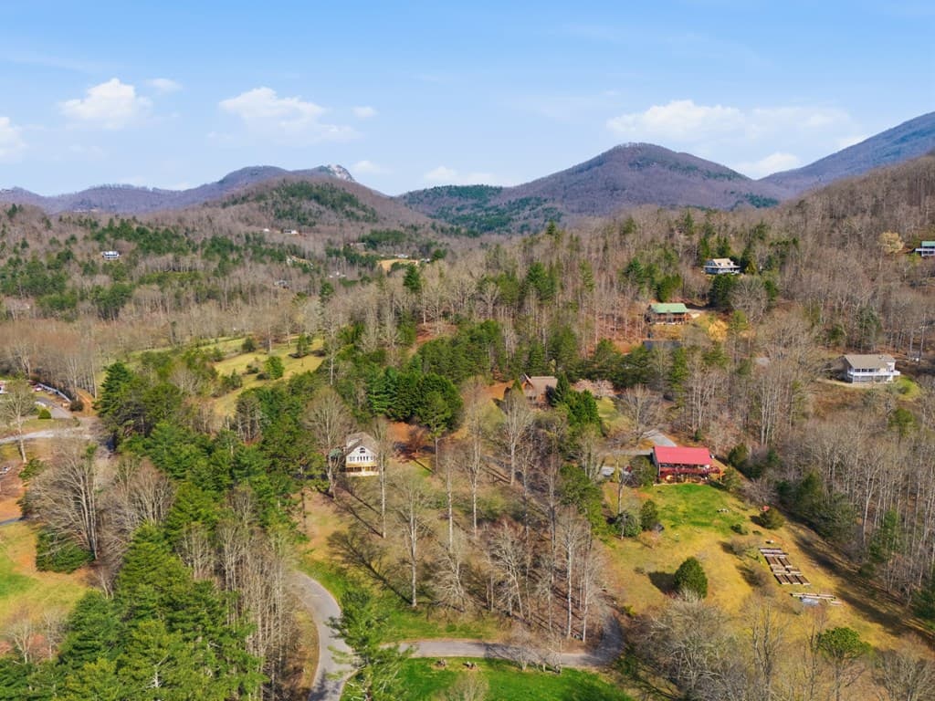 3015 Bear Lane, Hiawassee GA 30546 - Photo