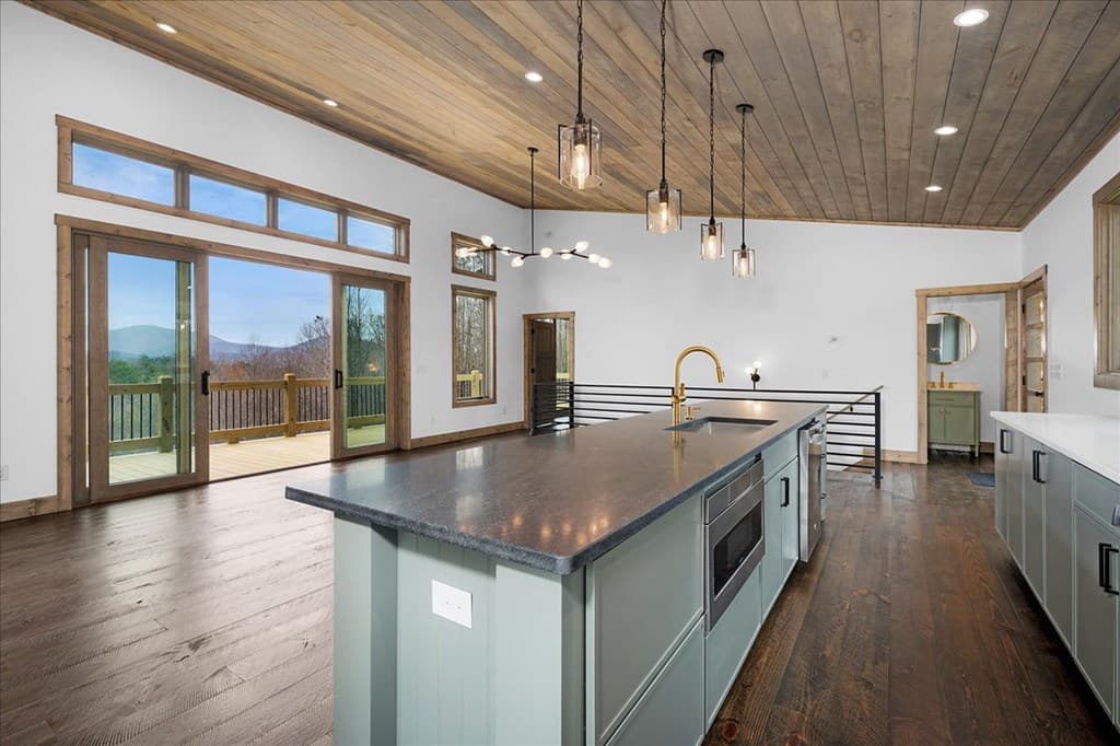748 Flat Branch Road, Ellijay GA 30540 - Photo
