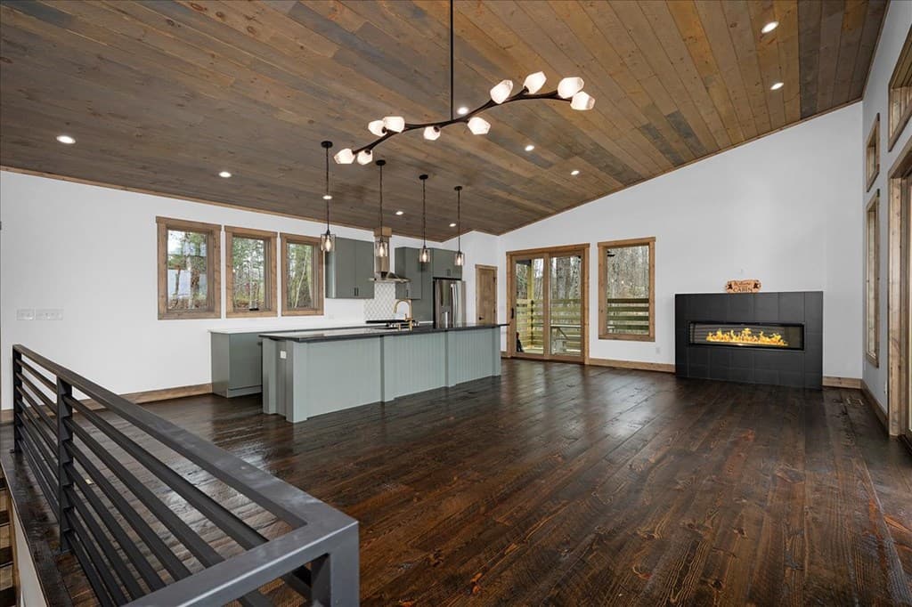 748 Flat Branch Road, Ellijay GA 30540 - Photo