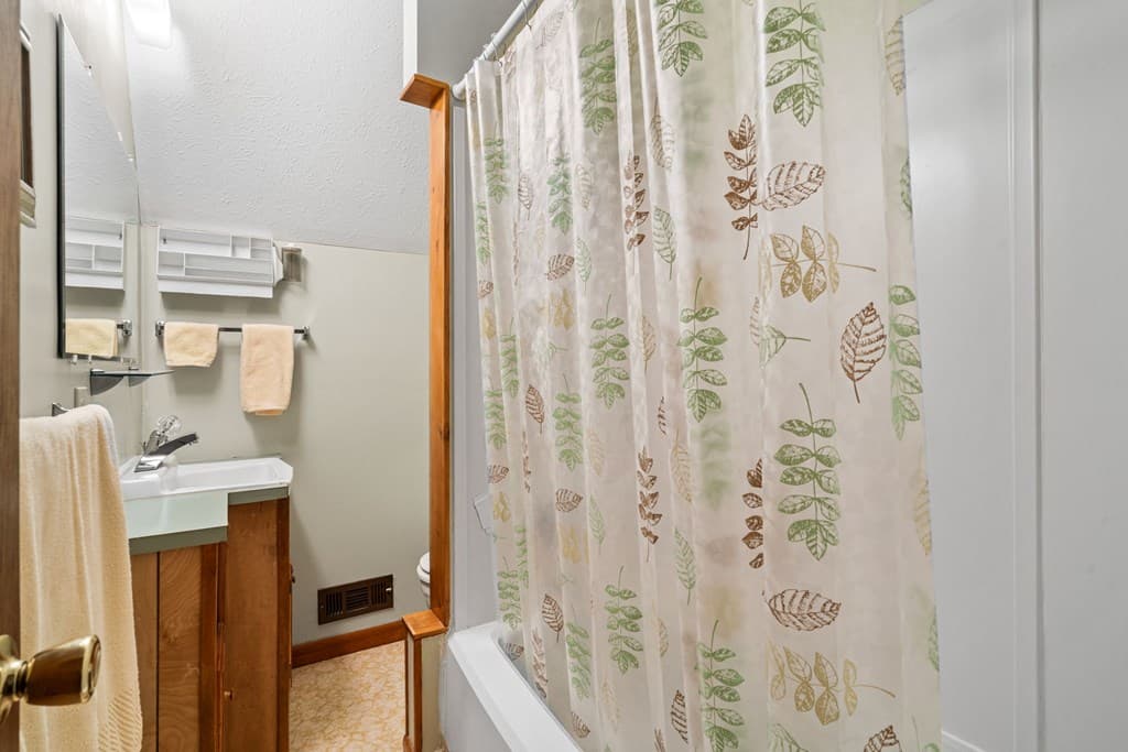 1721 Settlement Road, Young Harris GA 30582 - Photo