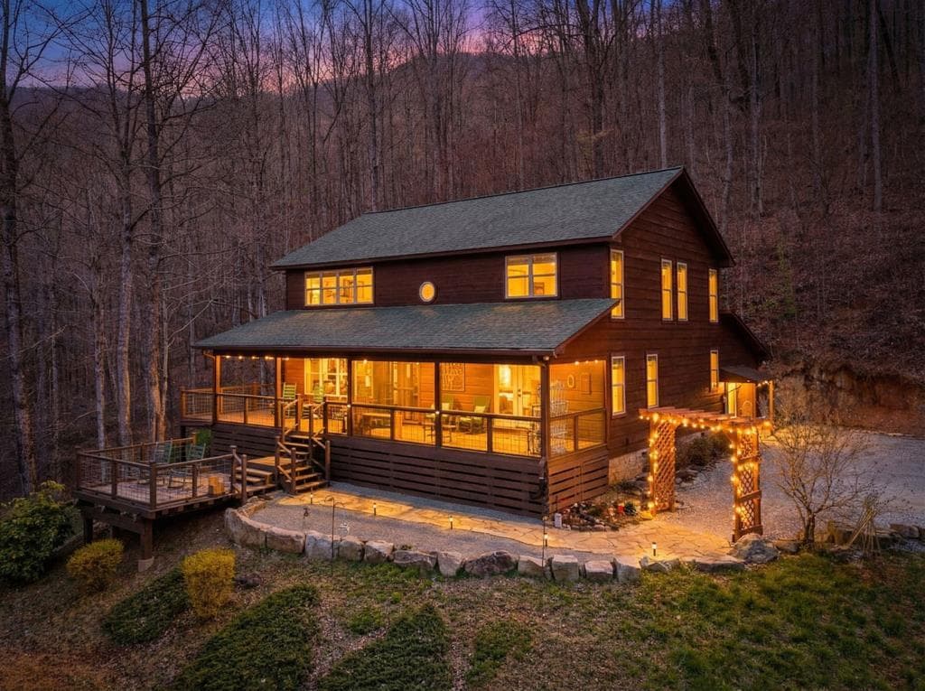 961 S Brooks Cove Road S, Hayesville NC 28904 - Photo