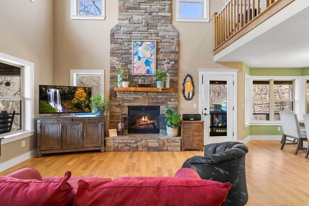 961 S Brooks Cove Road S, Hayesville NC 28904 - Photo
