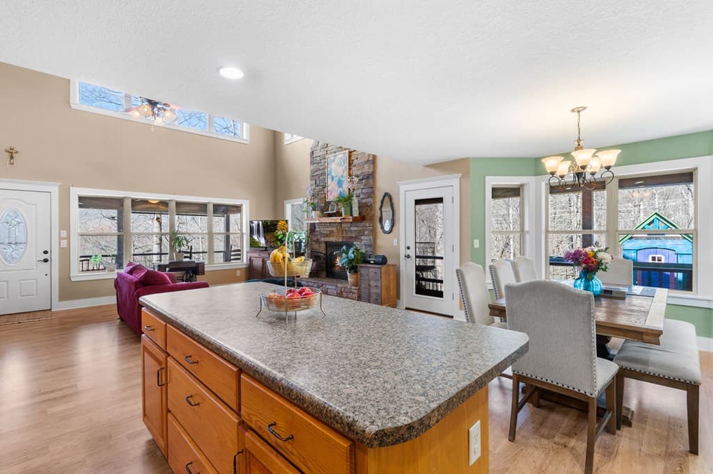 961 S Brooks Cove Road S, Hayesville NC 28904 - Photo
