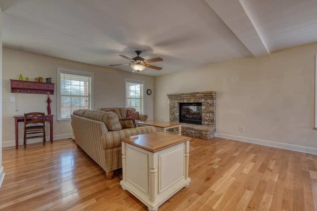 6129 Ruth Drive, Young Harris GA 30512 - Photo