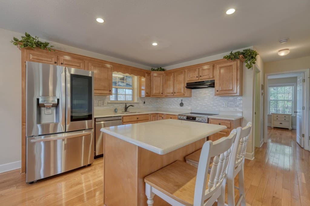 6129 Ruth Drive, Young Harris GA 30512 - Photo