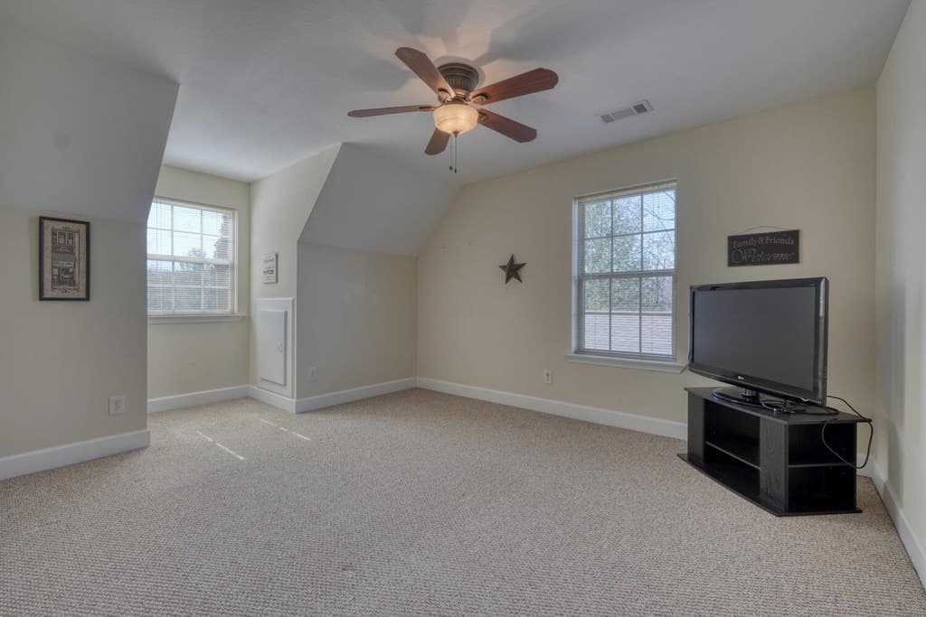 6129 Ruth Drive, Young Harris GA 30512 - Photo