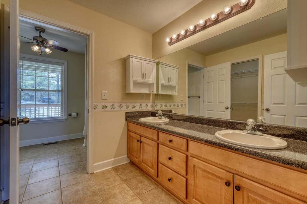 6129 Ruth Drive, Young Harris GA 30512 - Photo