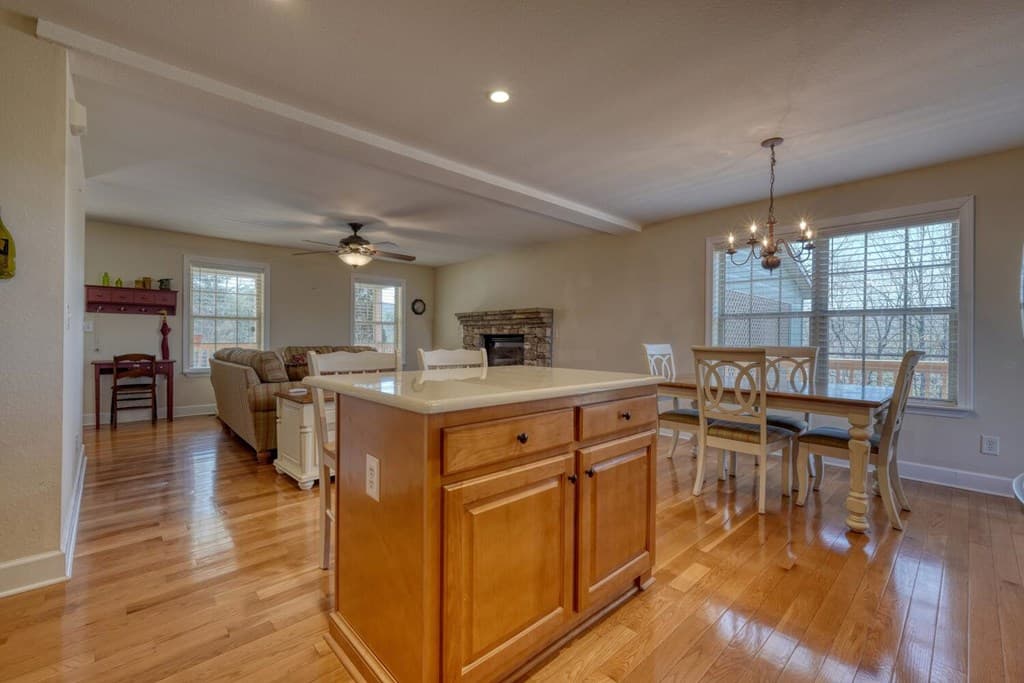 6129 Ruth Drive, Young Harris GA 30512 - Photo
