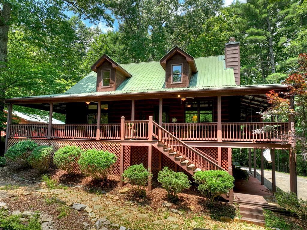 396 Dover Falls Trail, Ellijay GA 30540 - Primary photo