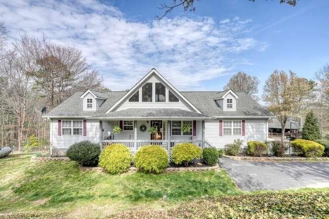 228 Brookhaven Drive, Blairsville GA 30512 - Photo