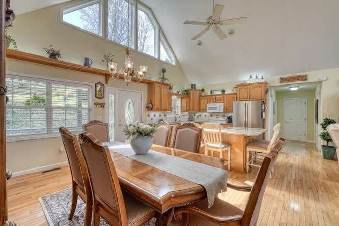 228 Brookhaven Drive, Blairsville GA 30512 - Photo