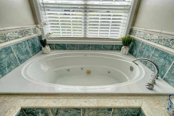 228 Brookhaven Drive, Blairsville GA 30512 - Photo