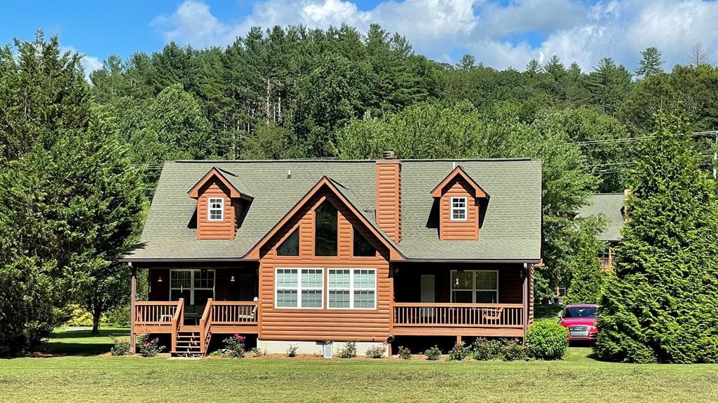 3556 River Front Lane, Hiawassee GA 30546 - Primary photo