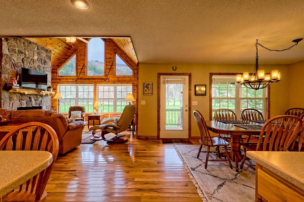 3556 River Front Lane, Hiawassee GA 30546 - Photo