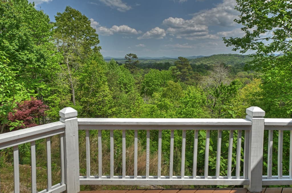 222 Mountain Hideaway Lane, Blue Ridge GA 30513 - Photo