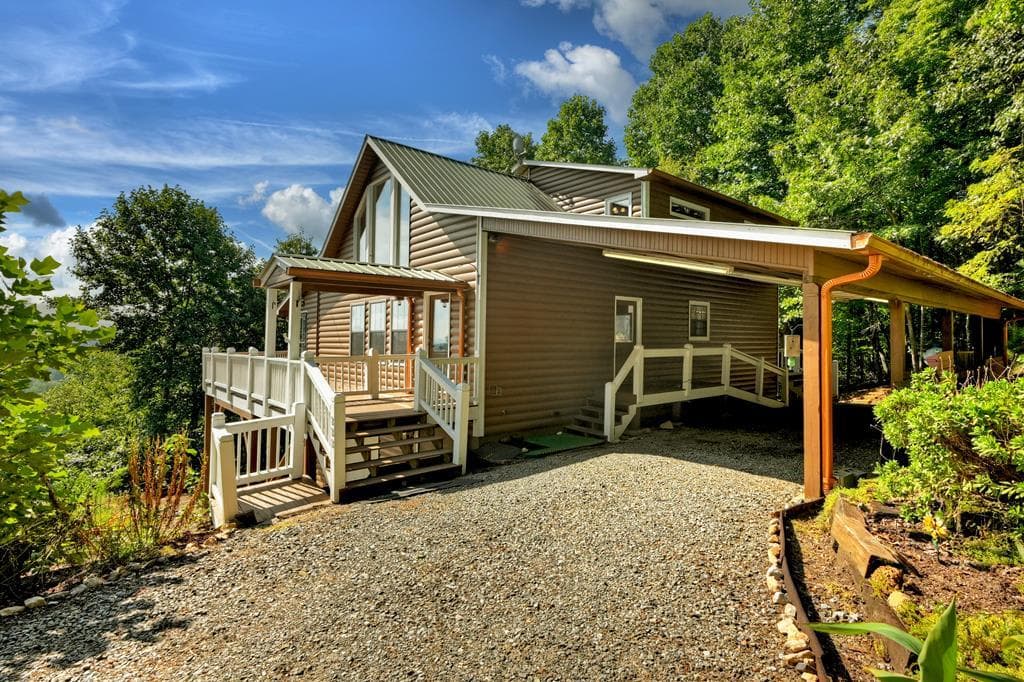 222 Mountain Hideaway Lane, Blue Ridge GA 30513 - Photo