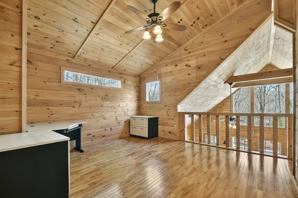 222 Mountain Hideaway Lane, Blue Ridge GA 30513 - Photo