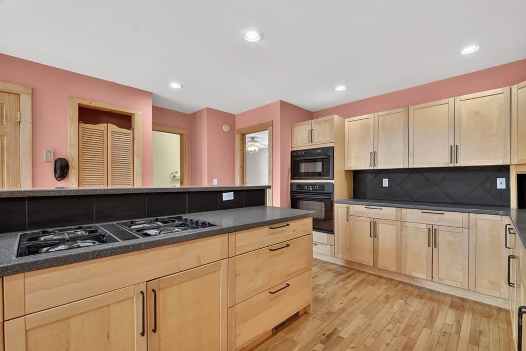 222 Mountain Hideaway Lane, Blue Ridge GA 30513 - Photo