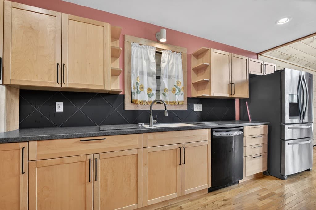 222 Mountain Hideaway Lane, Blue Ridge GA 30513 - Photo