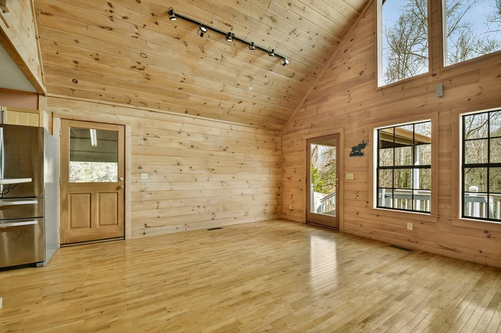 222 Mountain Hideaway Lane, Blue Ridge GA 30513 - Photo