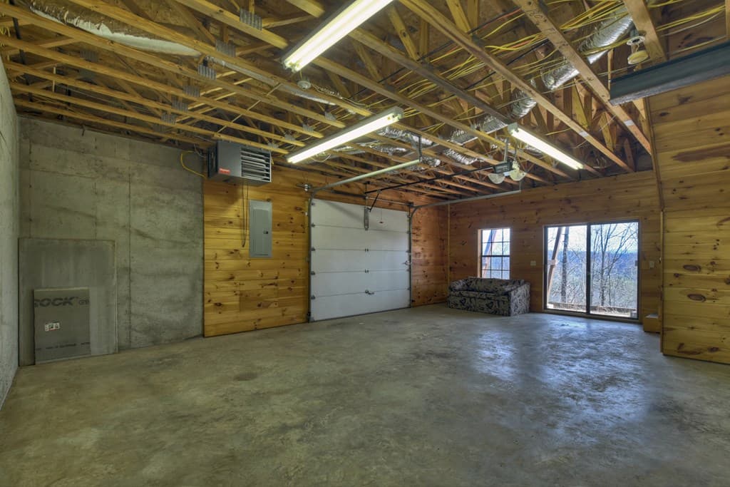222 Mountain Hideaway Lane, Blue Ridge GA 30513 - Photo