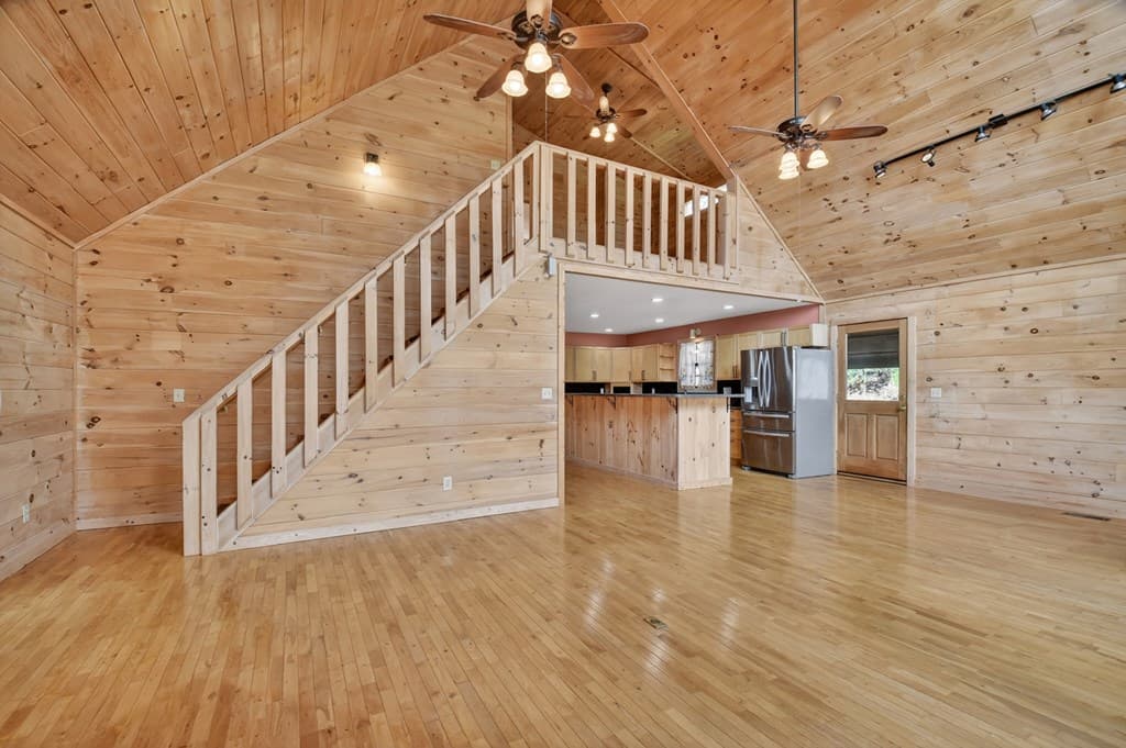 222 Mountain Hideaway Lane, Blue Ridge GA 30513 - Photo