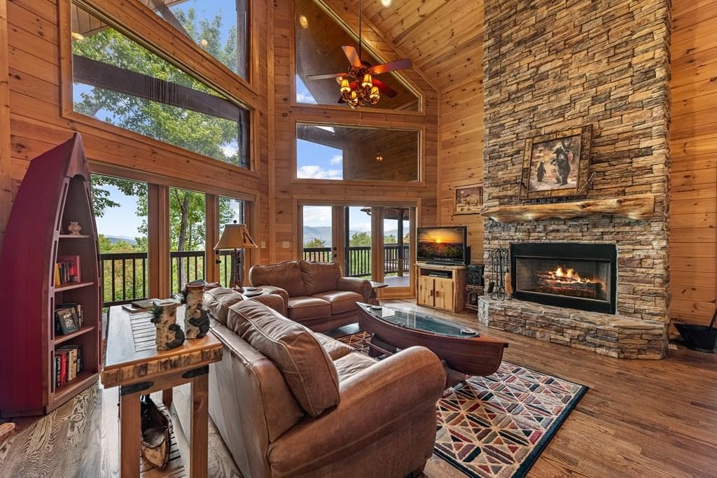 1150 Mountain High Drive, Mineral Bluff GA 30559 - Primary photo